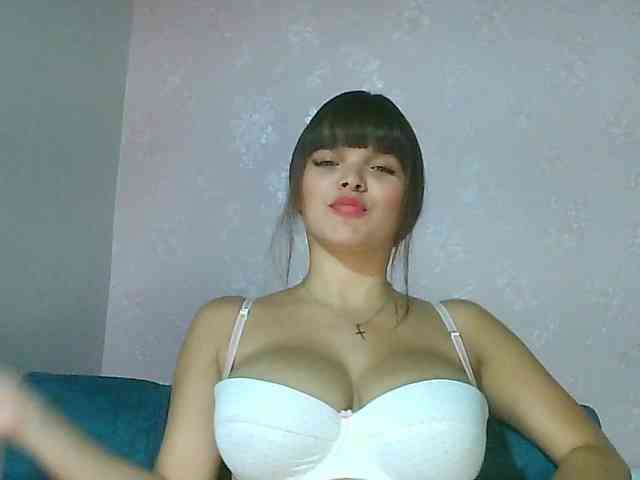 Estefania-121 webcam
