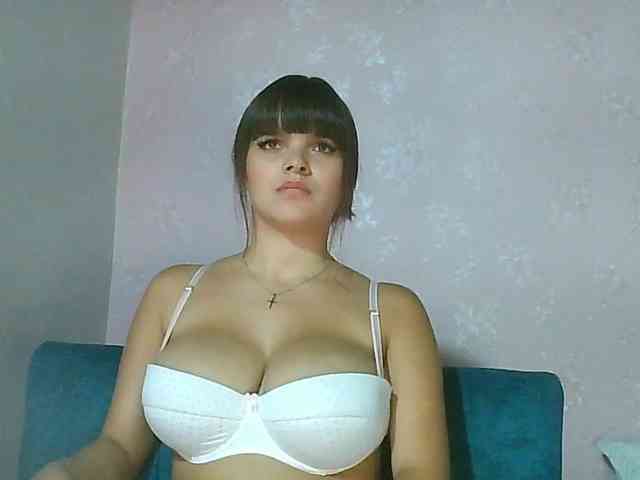 Estefania-121 webcam
