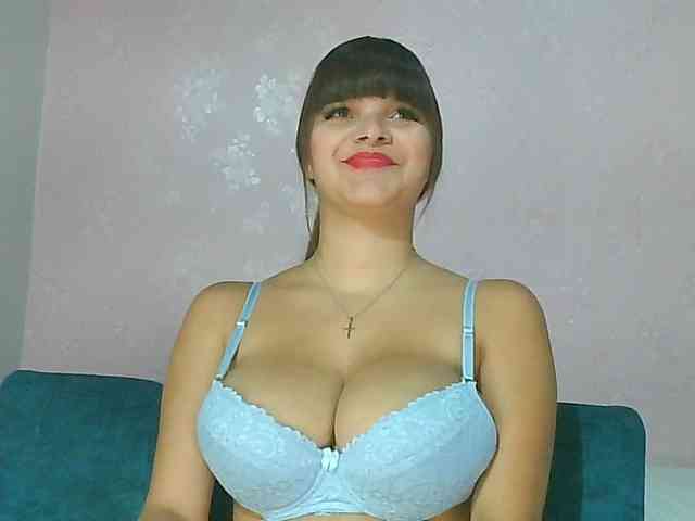 Estefania-121 webcam