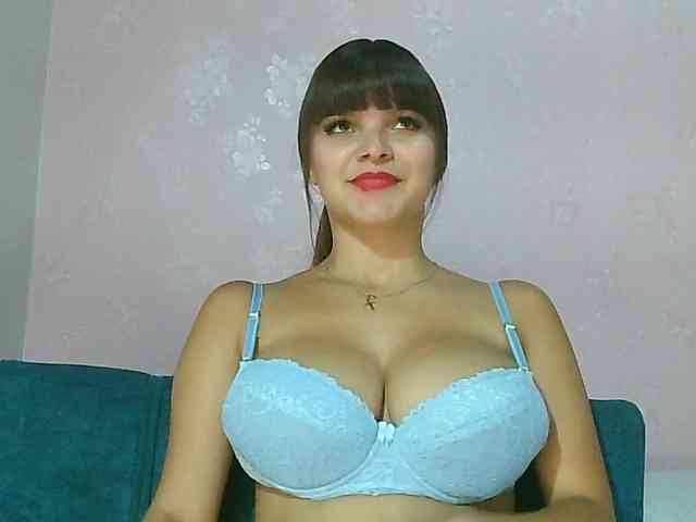 Estefania-121 webcam