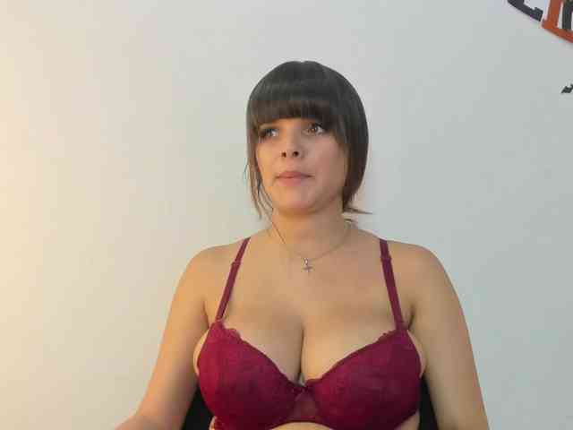 Estefania-121 webcam