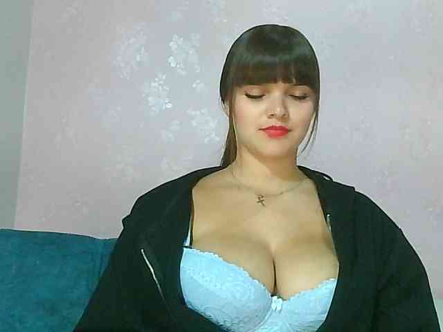 Estefania-121 webcam