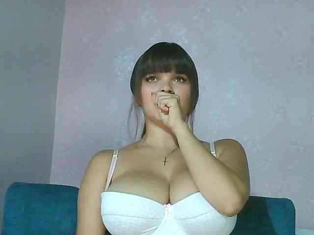 Estefania-121 webcam