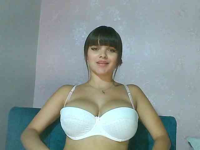 Estefania-121 webcam