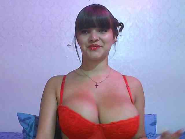 Estefania-121 webcam