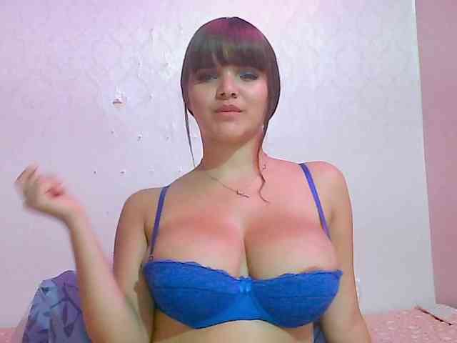 Estefania-121 webcam