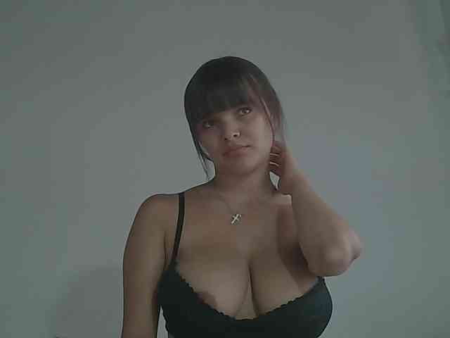 Estefania-121 webcam