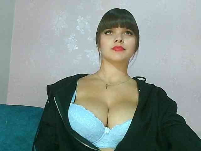 Estefania-121 webcam