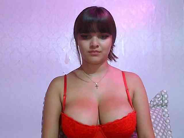 Estefania-121 webcam