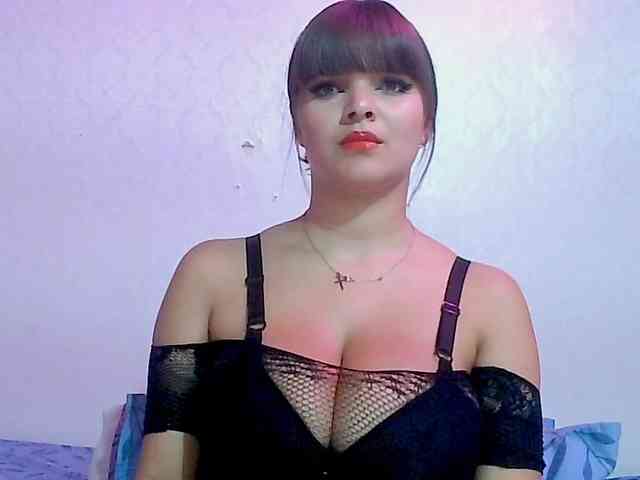 Estefania-121 webcam