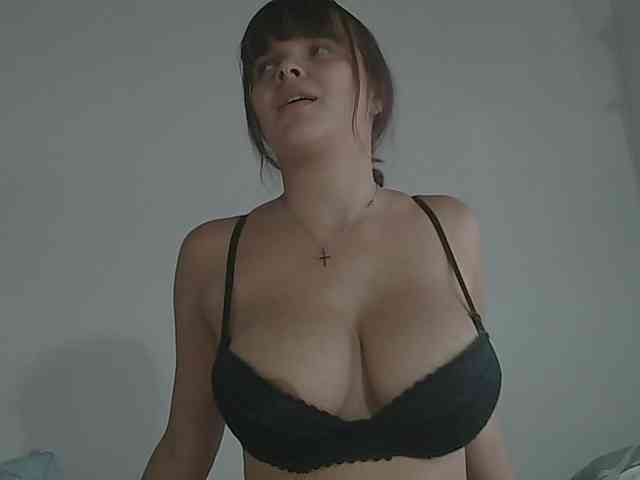 Estefania-121 webcam