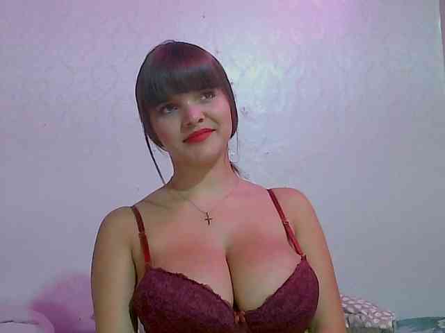 Estefania-121 webcam