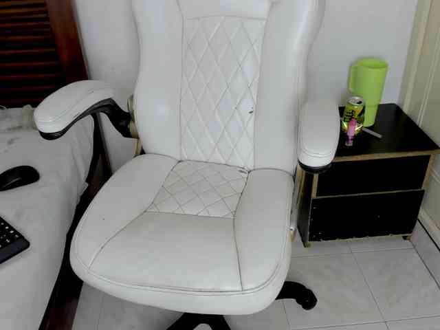 tifanymonroehot tifanymonroehot