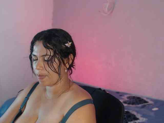 Fantasticgirl webcam