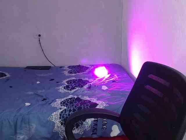 Fantasticgirl webcam