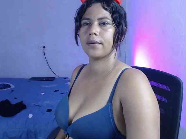 Fantasticgirl webcam