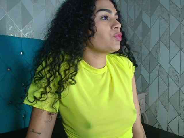 sheilapacheco webcam