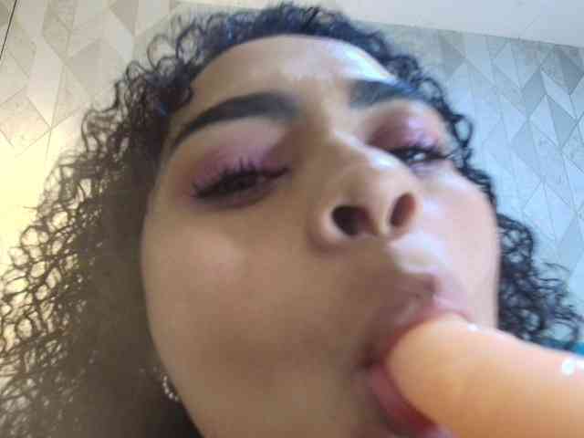 sheilapacheco webcam