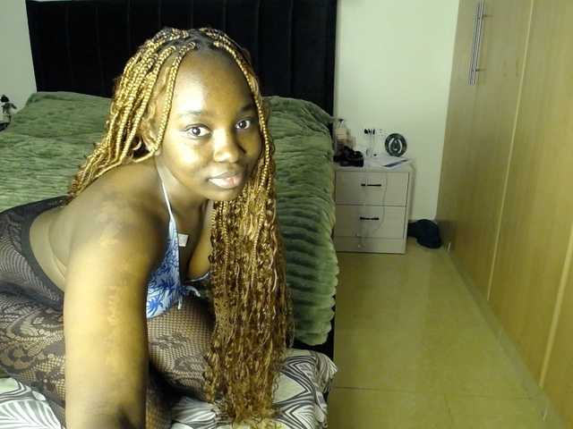 Sweetbuty live cam profile