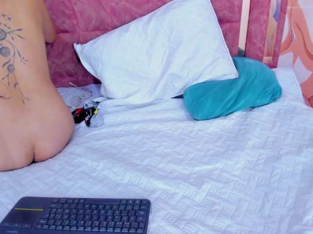 Passion-Bond's BongaCams show and profile