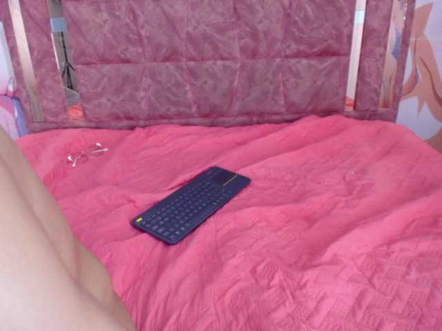 Passion-Bond's BongaCams show and profile