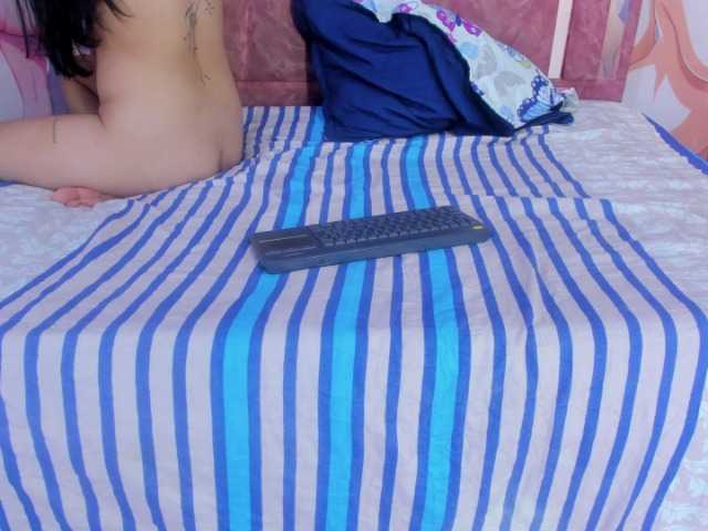 Passion-Bond's BongaCams show and profile