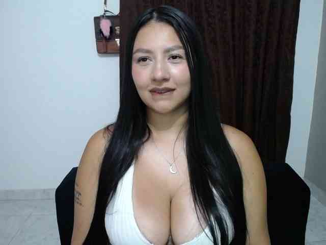 Leah-cyrus Leah-cyrus