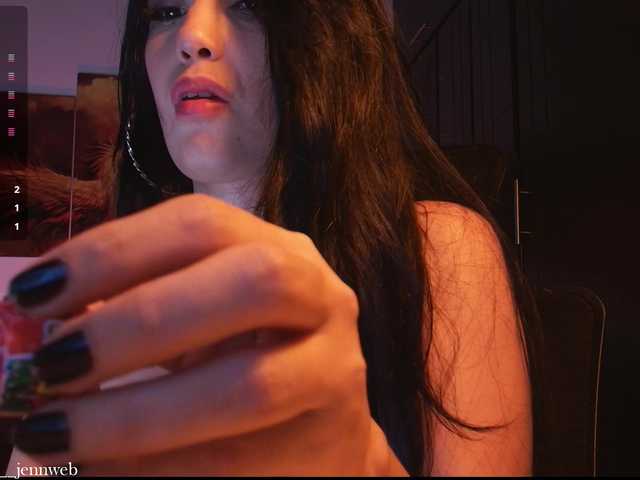 littlejenn's BongaCams show and profile