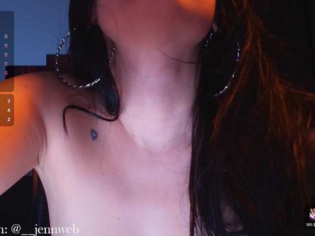 littlejenn's BongaCams show and profile