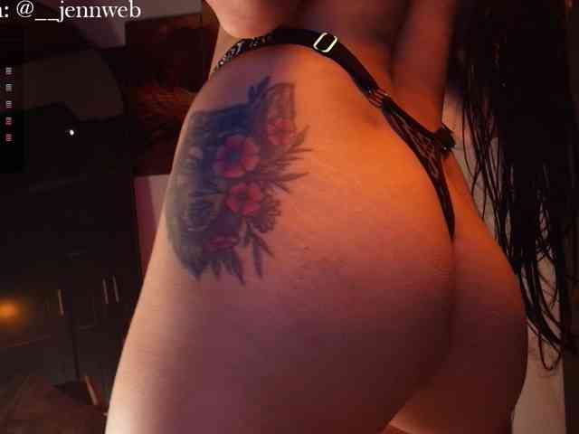 littlejenn Live Webcam on BongaCams