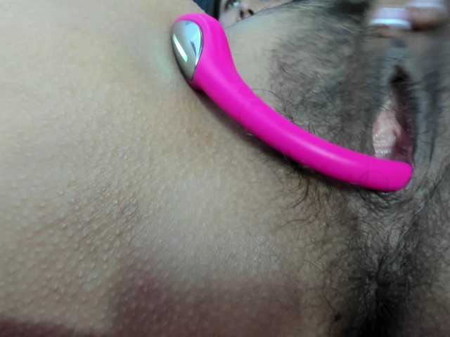 Sharlotte-ms's BongaCams show and profile