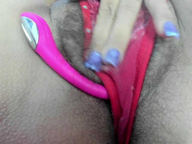 Sharlotte-ms's BongaCams show and profile