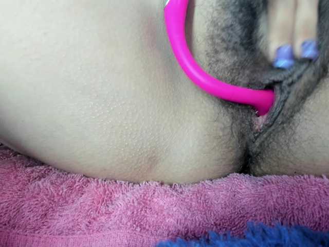 Sharlotte-ms's BongaCams show and profile