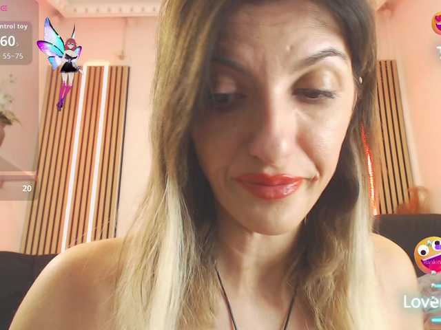 Sex chat gratuit in direct cu rileylanna pe BongaCams