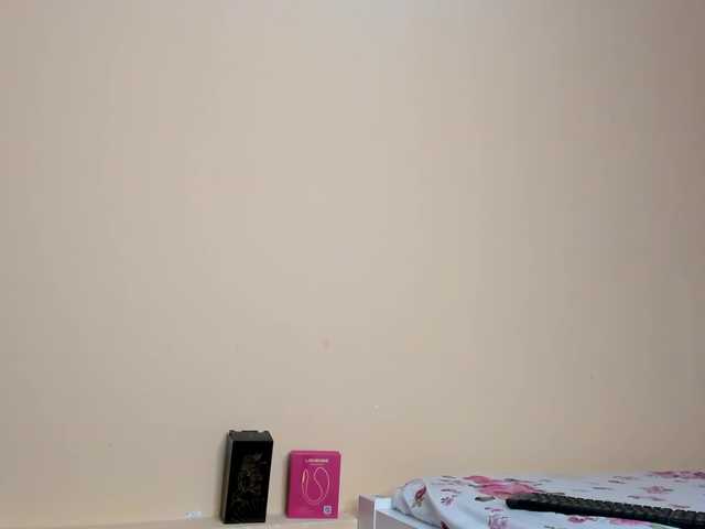 Ebony-Doll's BongaCams show and profile