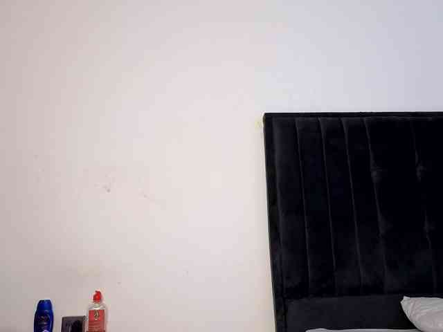 Ebony-Doll webcam