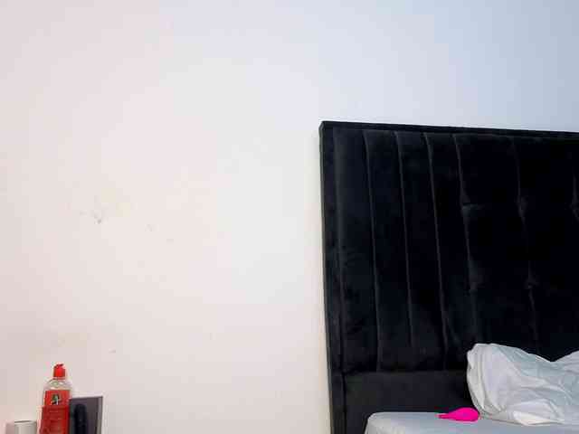 Ebony-Doll webcam