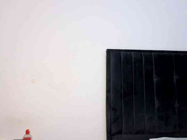 Ebony-Doll webcam