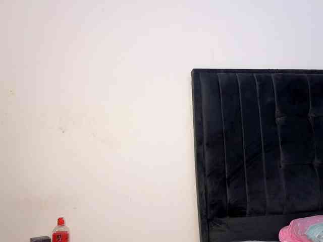 Ebony-Doll webcam