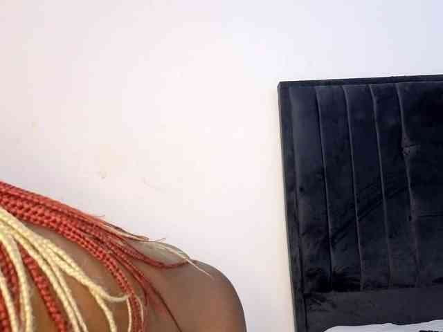 Ebony-Doll webcam
