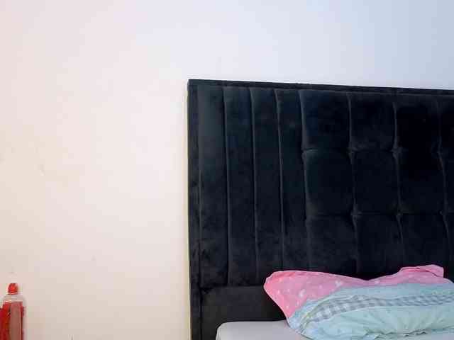 Ebony-Doll webcam