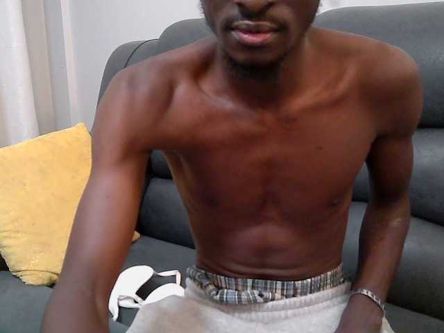loverscam – webcam model profile photo