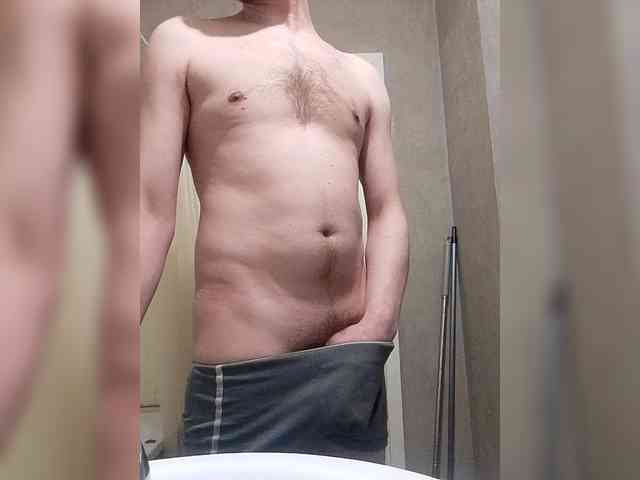 Rebet71200 Live Webcam on BongaCams