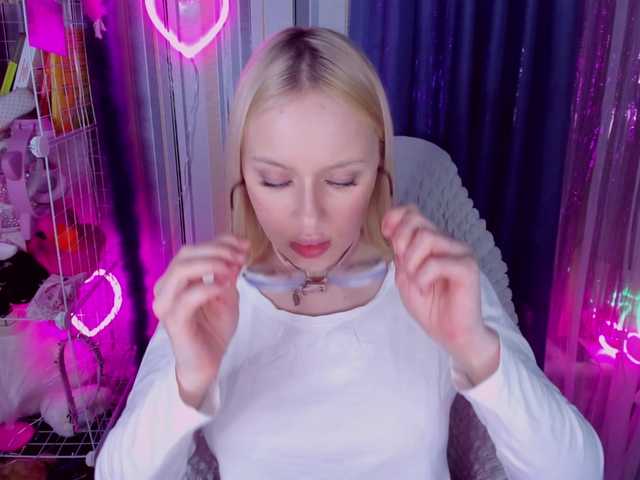 ElinaOcean's BongaCams show and profile