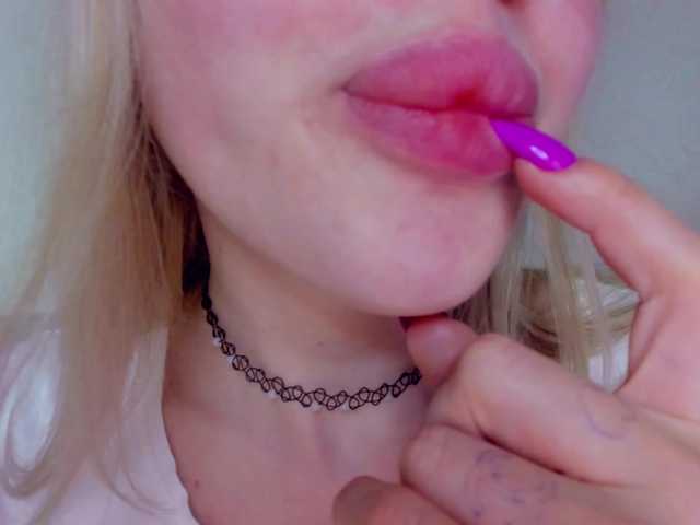 ElinaOcean's BongaCams show and profile