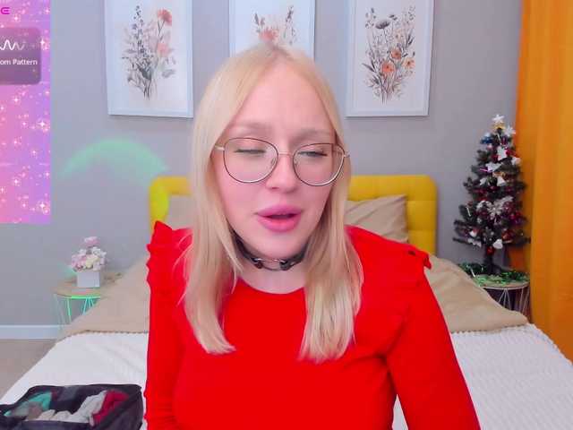 ElinaOcean's BongaCams show and profile
