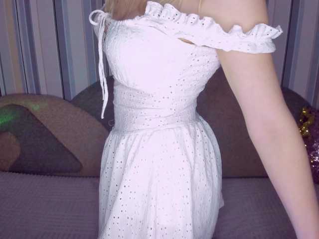 ElinaOcean's BongaCams show and profile