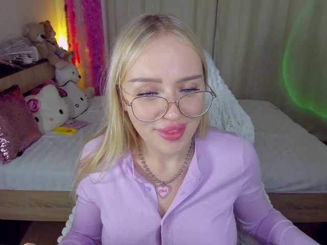 ElinaOcean – webcam model profile photo