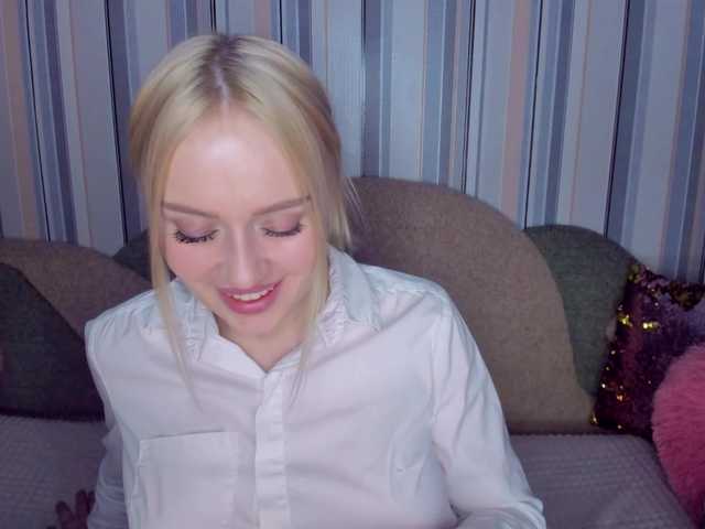 ElinaOcean's BongaCams show and profile