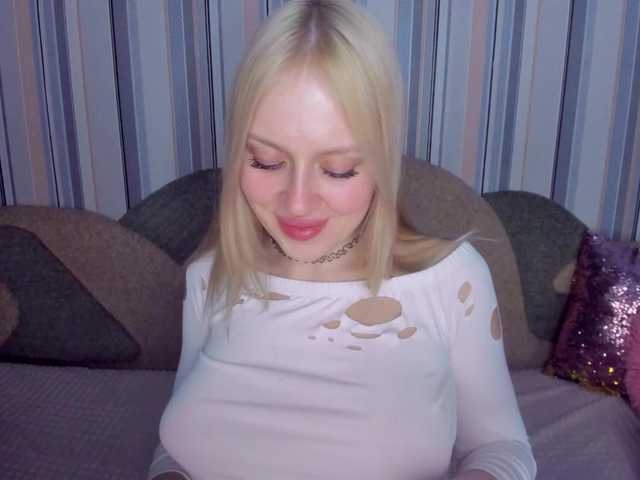 ElinaOcean's BongaCams show and profile